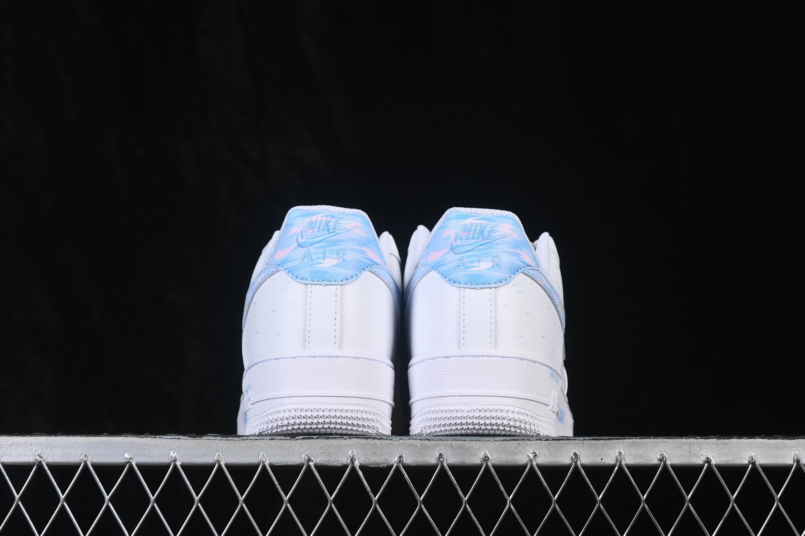 All categories Nk Air Force 1 Air Force series Nk Air Force 1 Low Air Force low-top Nike Air Force 1'07 Low Two-dimensional theme Square inch Wanxiang Air Force 1 low-top casual sneakers ZH0316-129